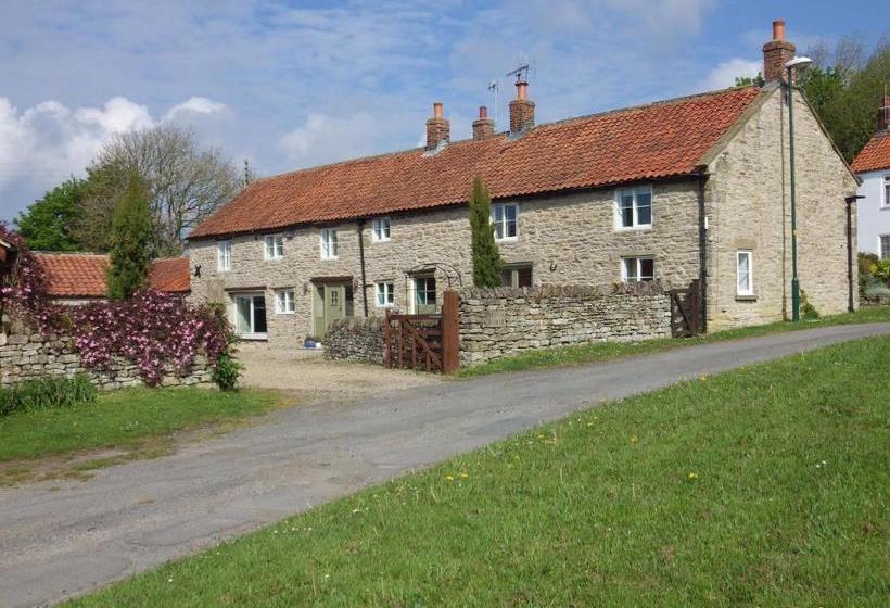 مبيت وإفطار Pond Farm