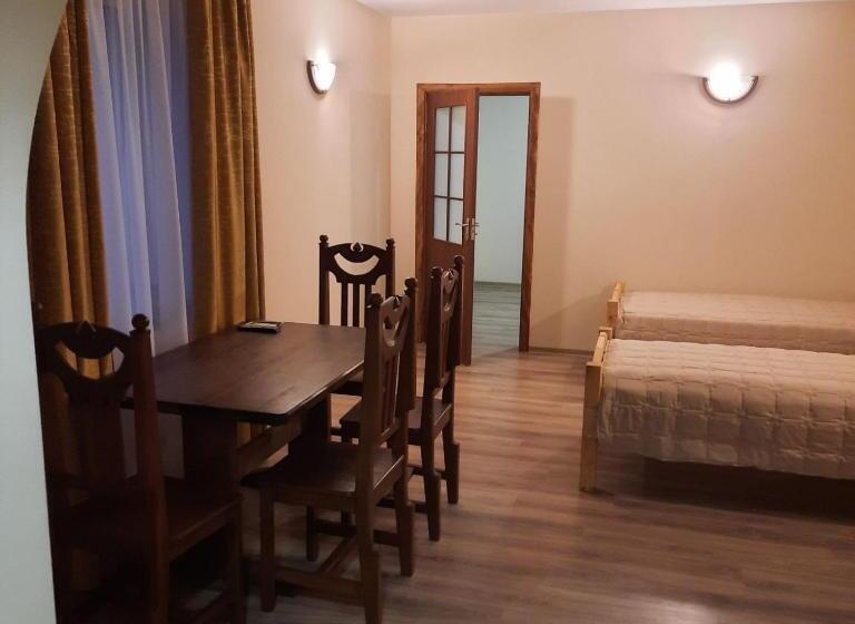 هتل готельно  банний комплекс афродіта