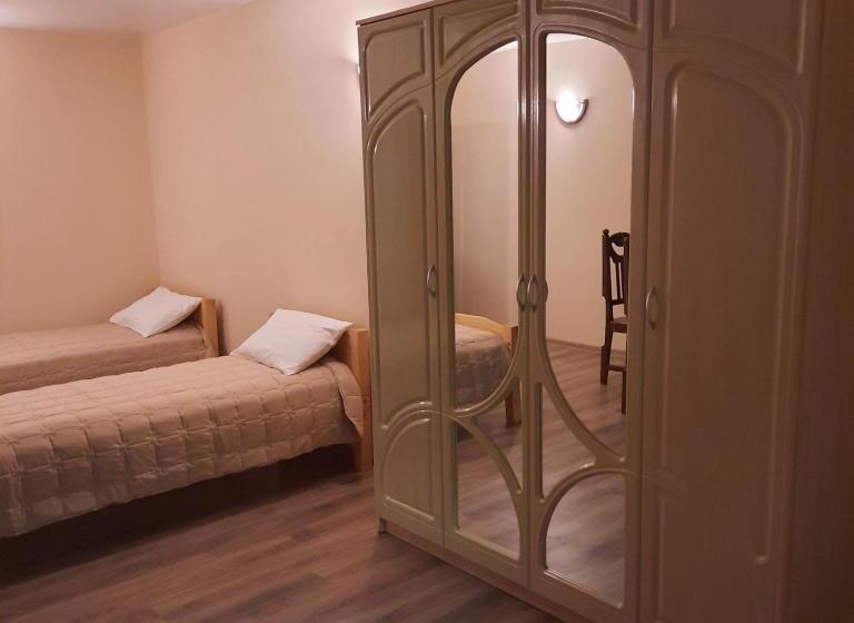 هتل готельно  банний комплекс афродіта