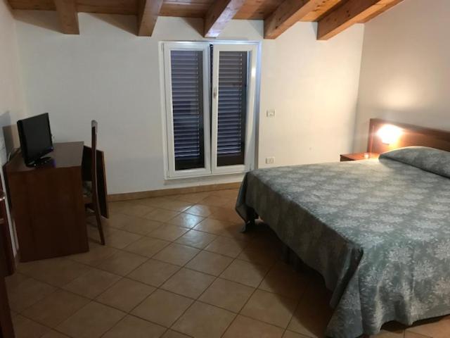 ホテル Albergo Antica Luni