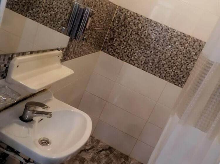 هتل Astoria Tanger