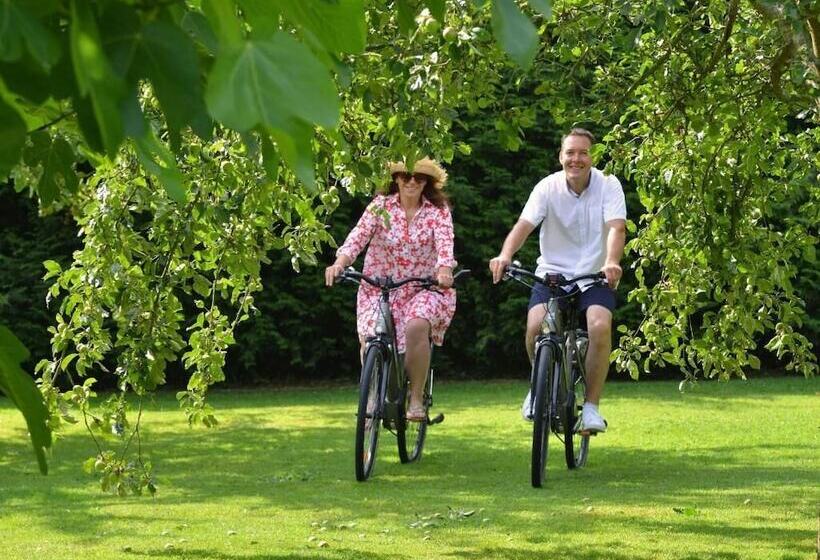 호텔 Château Saint Gilles   Bayeux