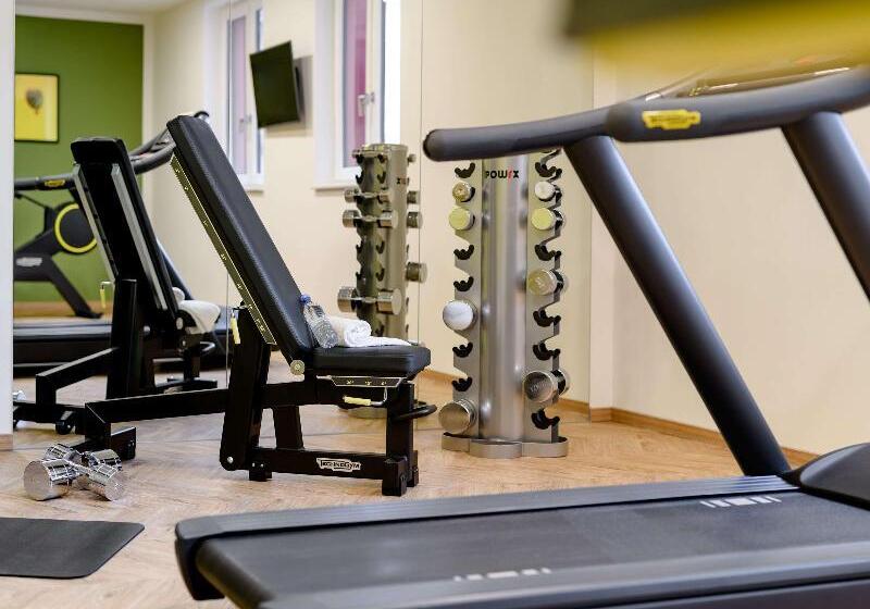 Отель Ibis Styles Aschaffenburg