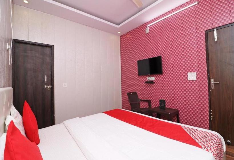 酒店 Oyo 35698  Adb