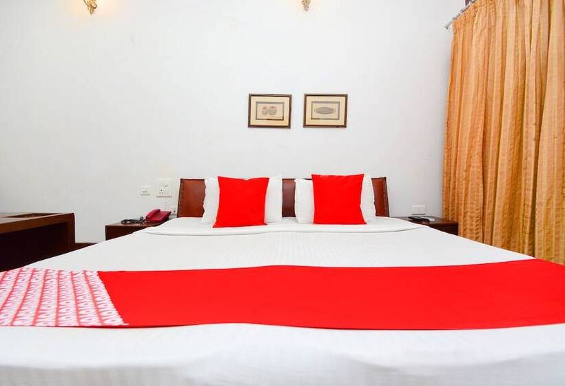 호텔 Oyo 37208 Dlm Valley Resorts