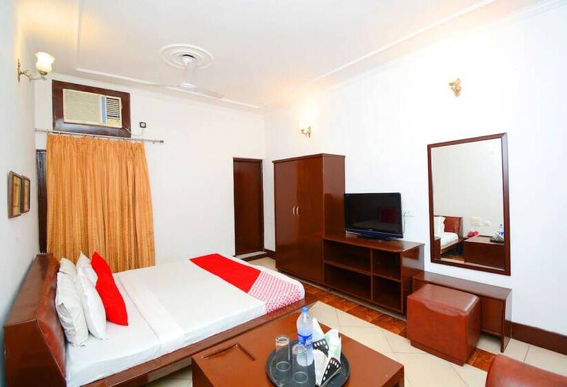 호텔 Oyo 37208 Dlm Valley Resorts