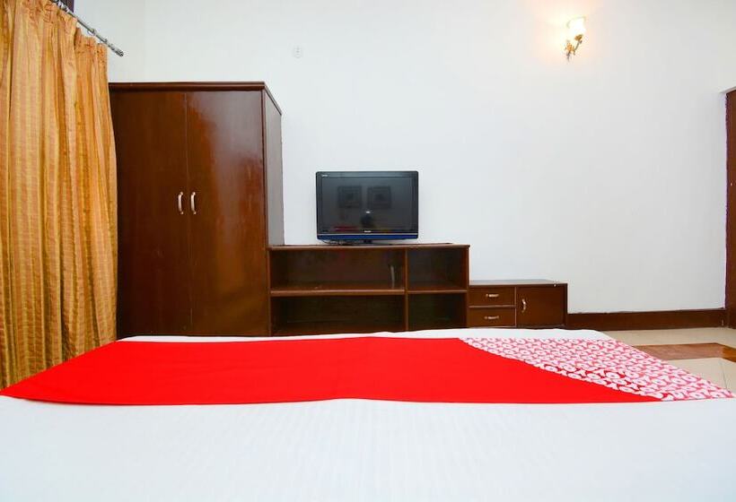 호텔 Oyo 37208 Dlm Valley Resorts