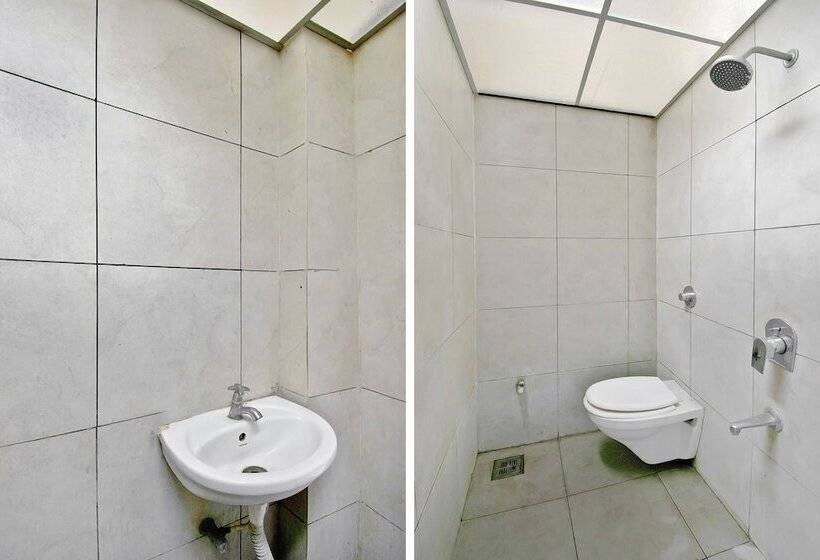 호텔 Oyo 39761 Mayura