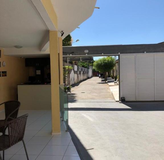 酒店 Pinto Martins