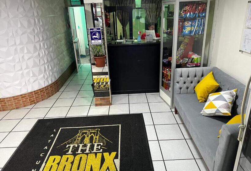 هتل The Bronx