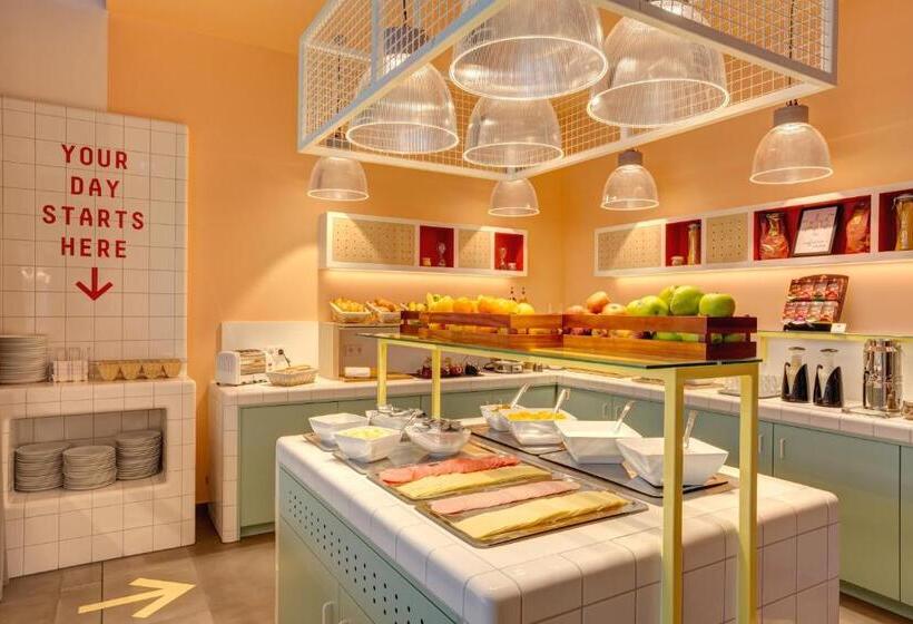 Meininger Hotel Heidelberg Hauptbahnhof