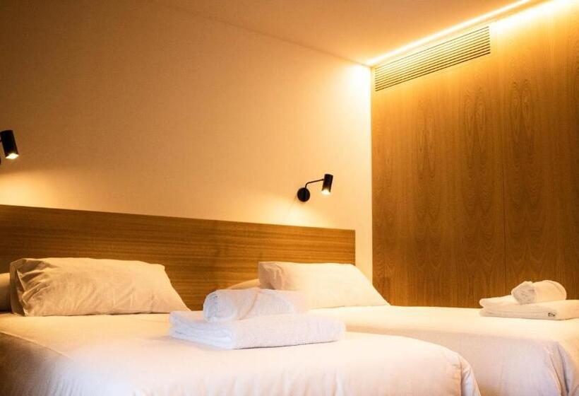 פנסיון A Casa Da Botica