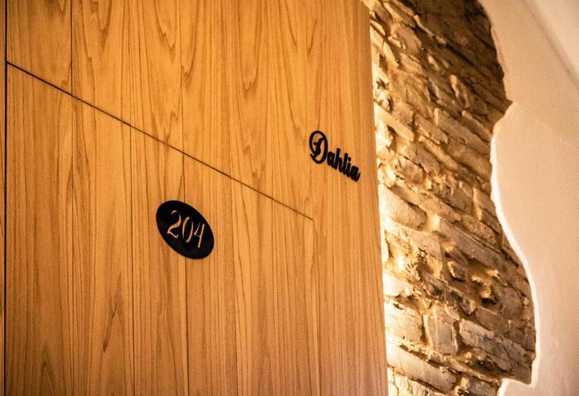 פנסיון A Casa Da Botica