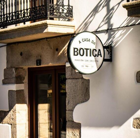 פנסיון A Casa Da Botica