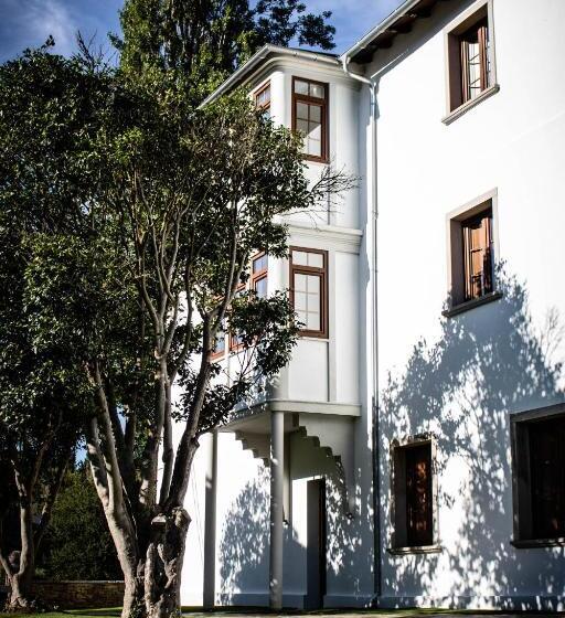 פנסיון A Casa Da Botica