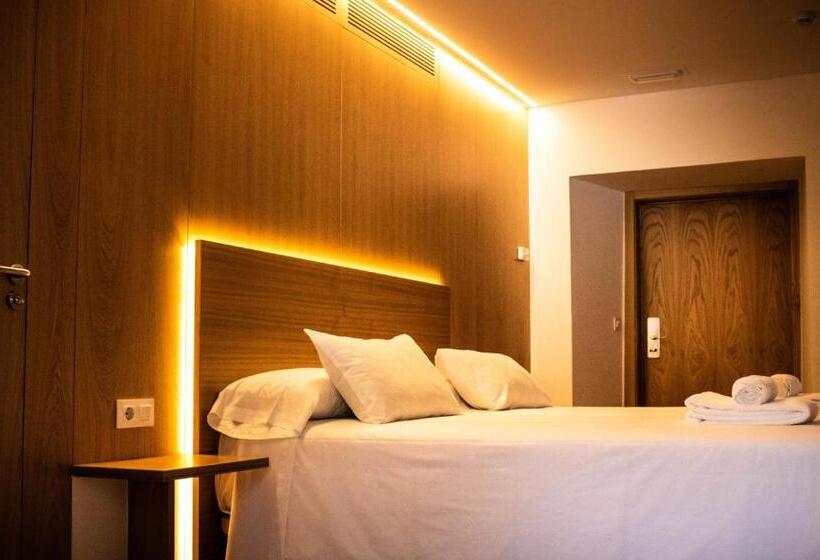 פנסיון A Casa Da Botica