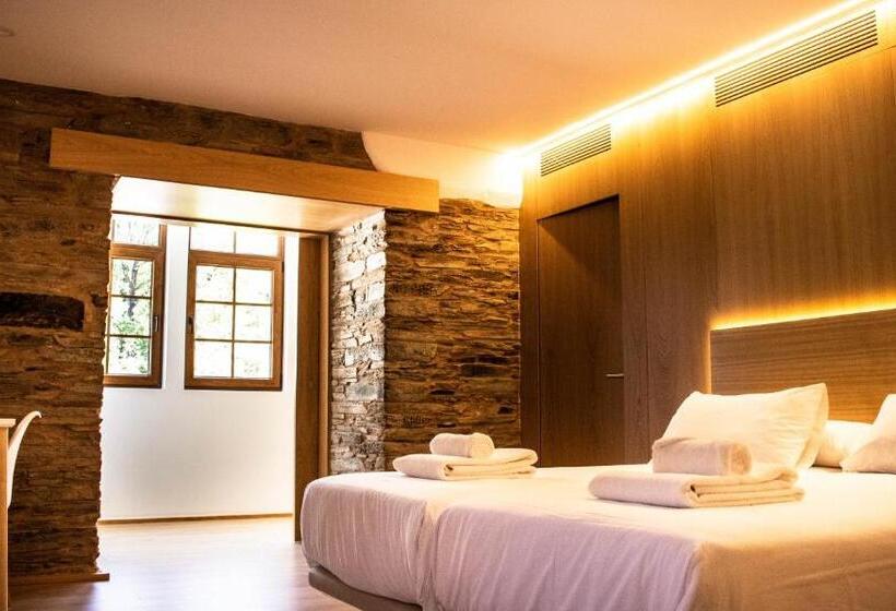 פנסיון A Casa Da Botica