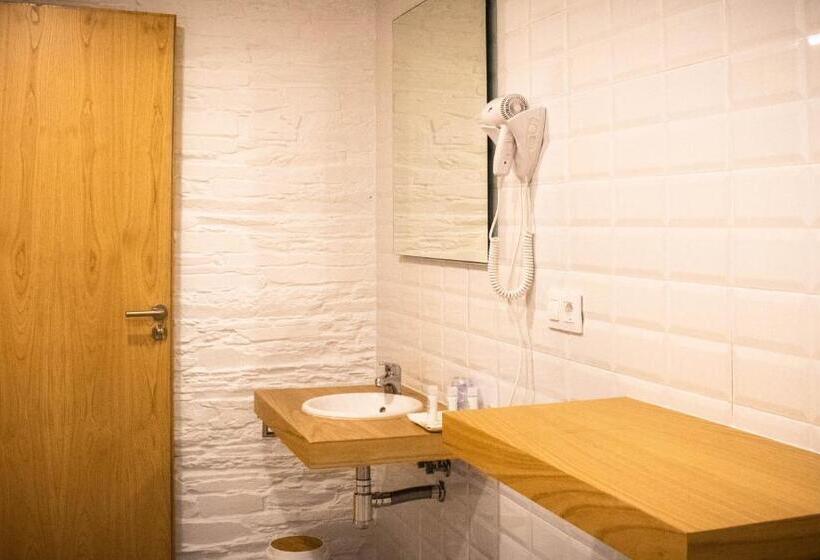 פנסיון A Casa Da Botica