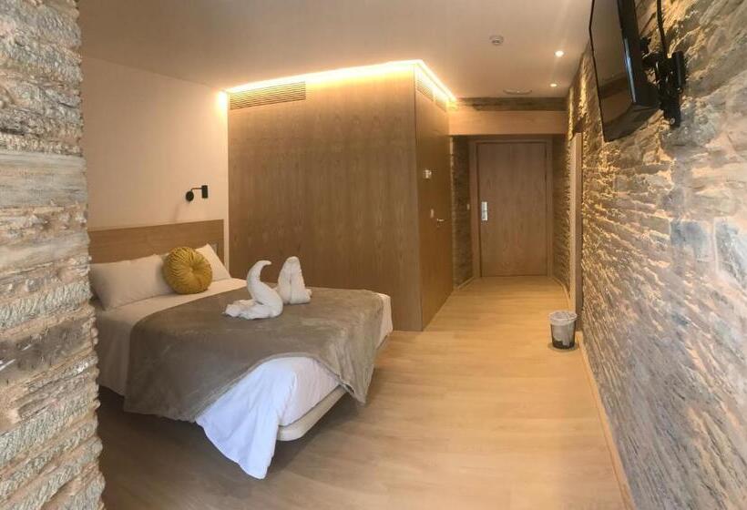 פנסיון A Casa Da Botica