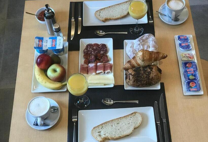 פנסיון A Casa Da Botica