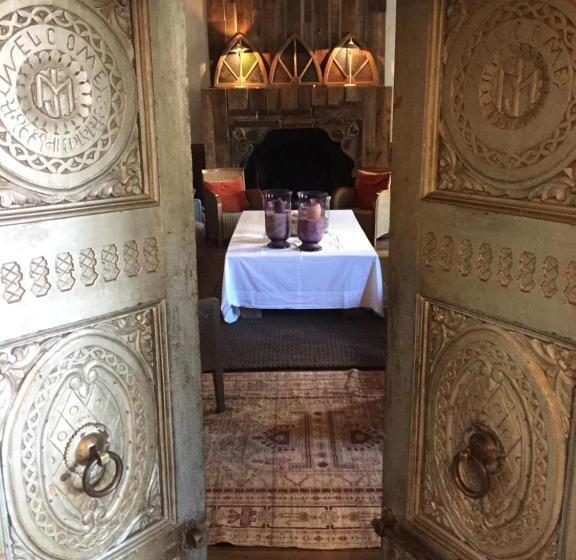 بنسيون Comptoir D Aubrac