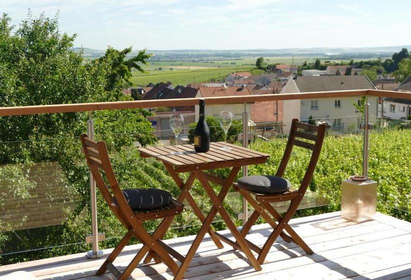 بنسيون Cottages Antoinette