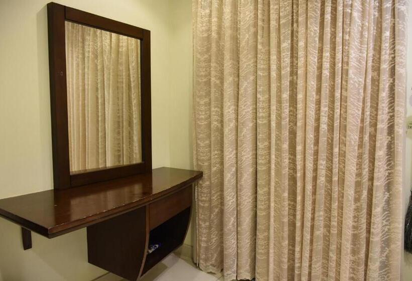 Al Jury Residence Hotel Suites