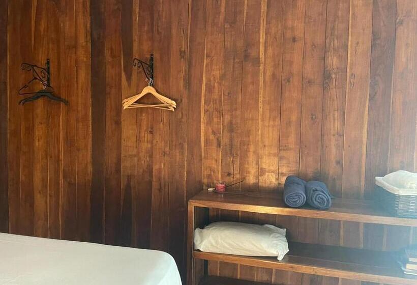 הוסטל Beach Cabinas