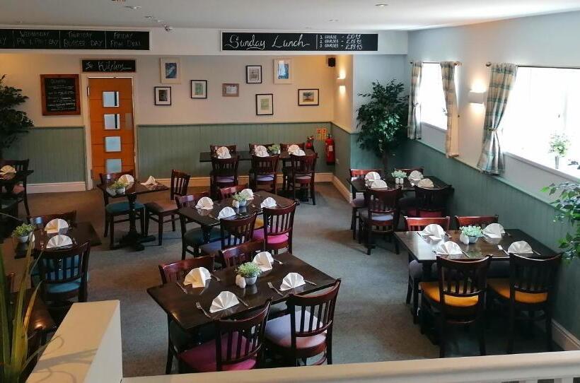 Общежитие Nelthorpe Arms