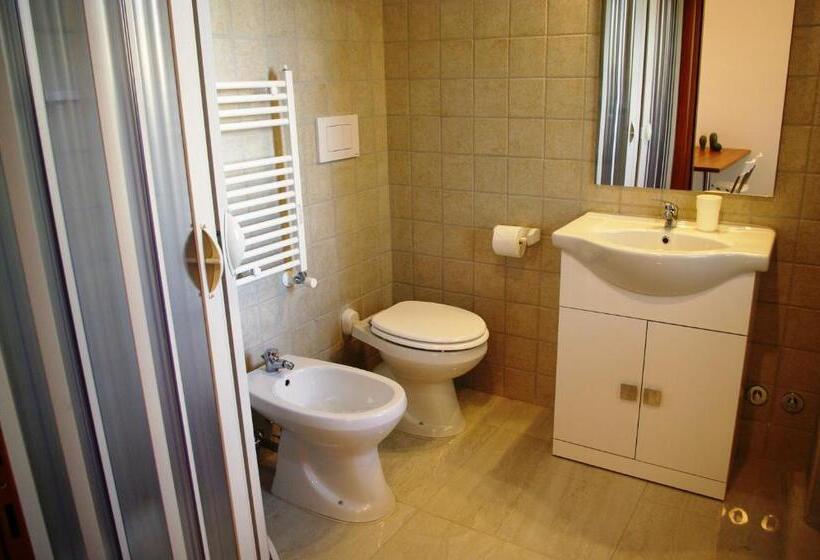 Business Home Piazza Cesare Battisti B&b Residence