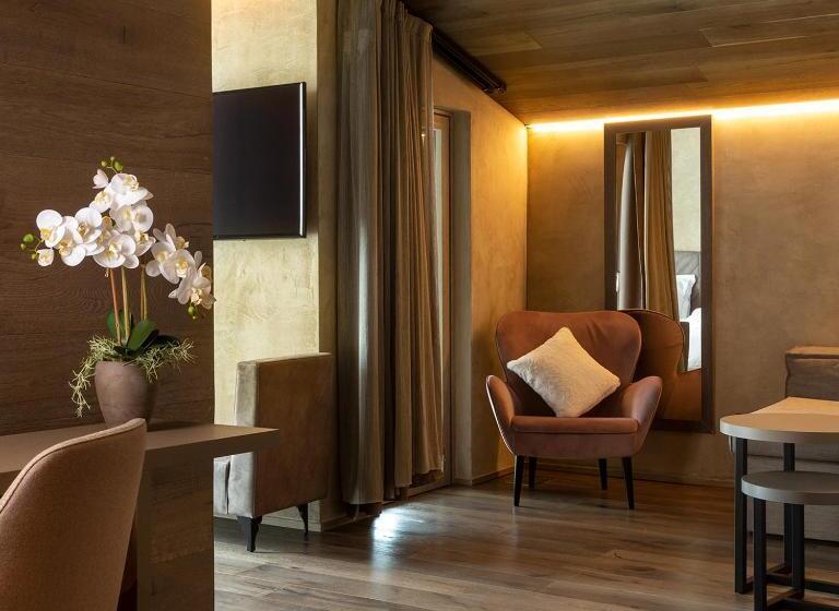 Отель Bergman Mountain