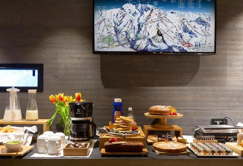 Отель Bergman Mountain