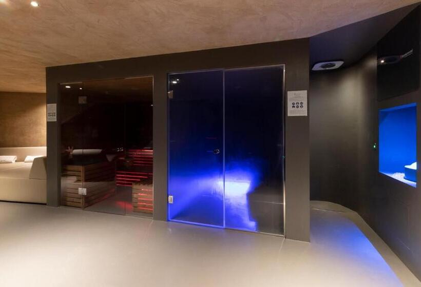 Отель Bergman Mountain