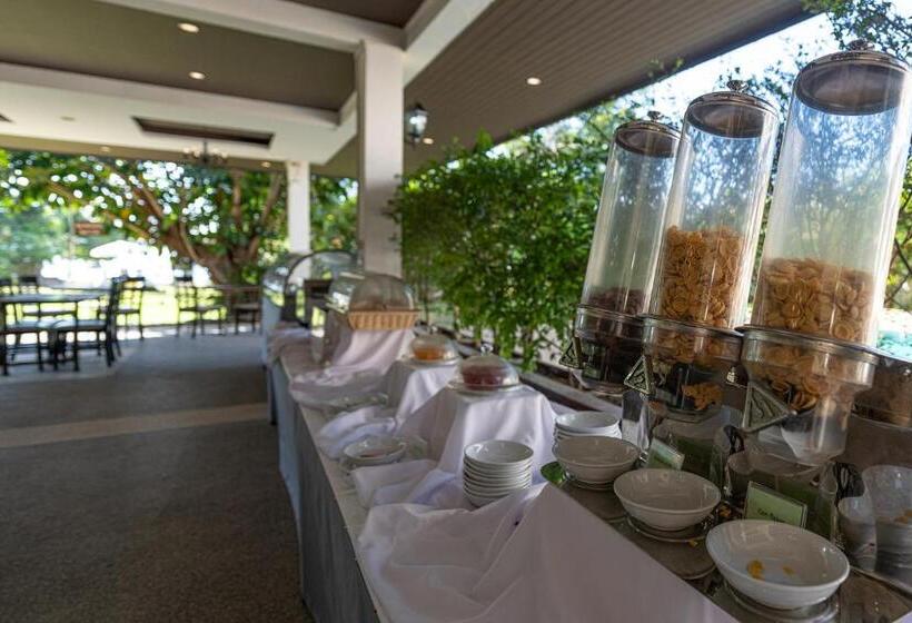 هتل Blue Beach Grand Resort And Spa