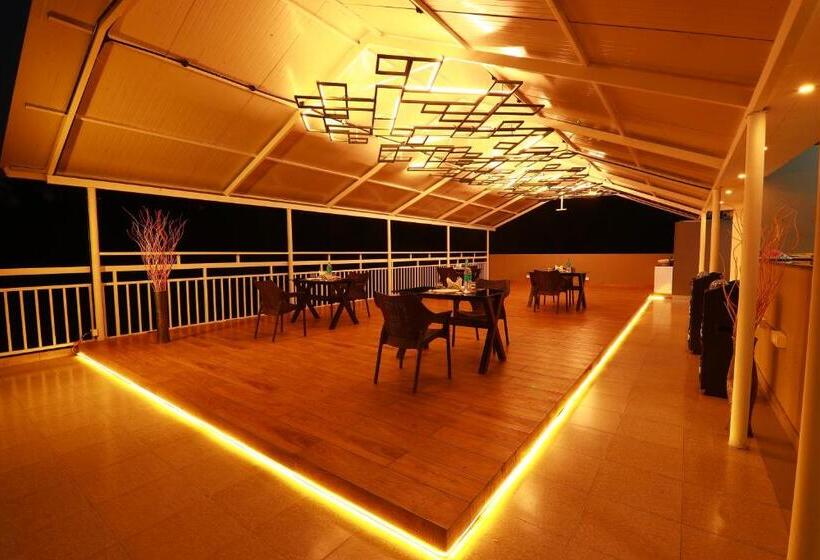 Отель Bonita Banasura