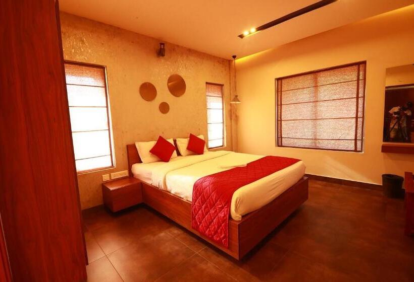 Отель Bonita Banasura