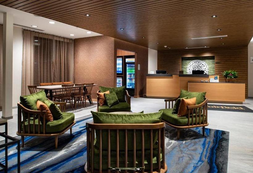 هتل Fairfield Inn & Suites By Marriott Canton