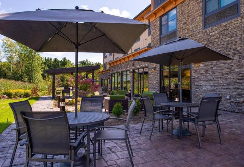 Отель Fairfield Inn & Suites By Marriott Canton