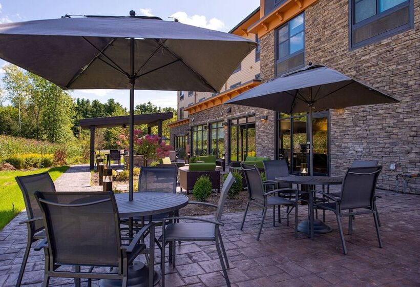 Отель Fairfield Inn & Suites By Marriott Canton