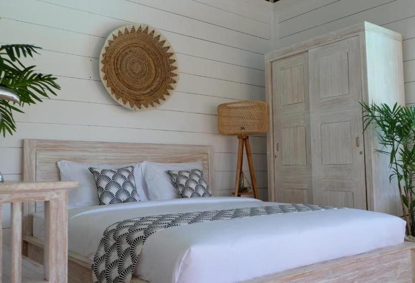 ホテル Mohini Komodo Resort