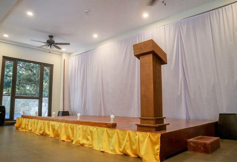 هتل Residencia Du Basco