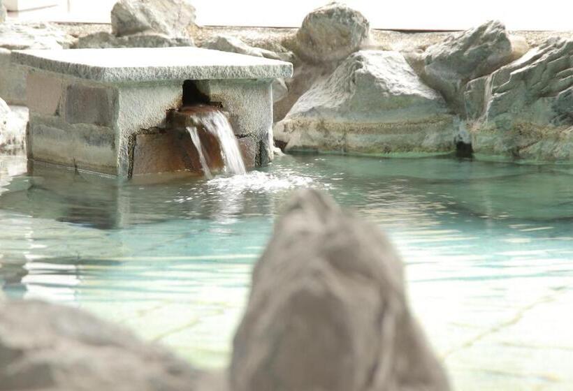 ホテル Tomuraushionsen Higashi Taisetsuso