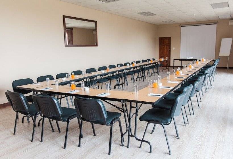 Umthunzi Hotel And Conference