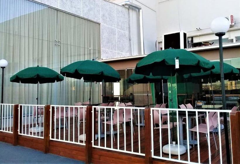 House Inn Hotel Anashopping