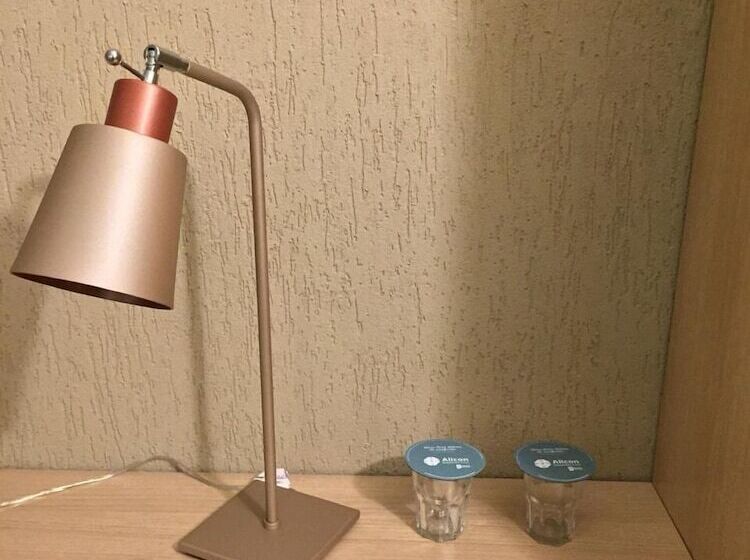 House Inn Hotel Anashopping