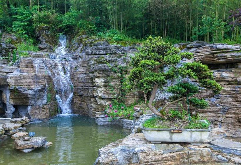 Пансион Floral Hotel No.1 Villa Tiny West Lake