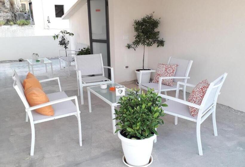 پانسیون L'antico Borgo B&b