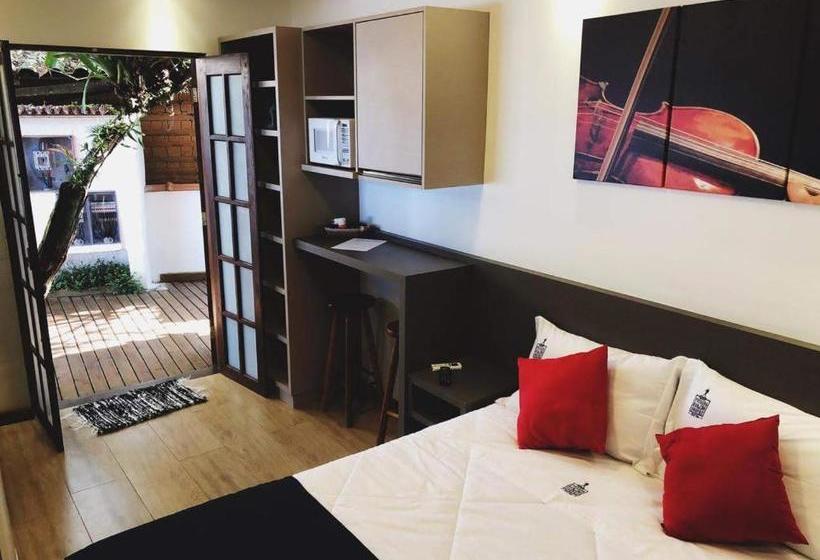 پانسیون Pousada Rancho Do Onofre Almada Ubatuba