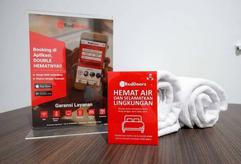 펜션 Reddoorz Apartment Near Exit Toll Colomadu