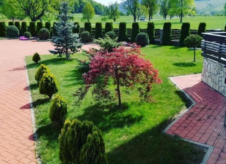 Pensiunea Miorița Putna